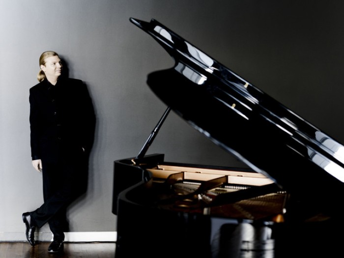 Denis Kozhukhin plays Beethoven