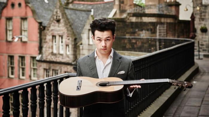 Sean Shibe: Forgotten Dances – Lute & Guitars